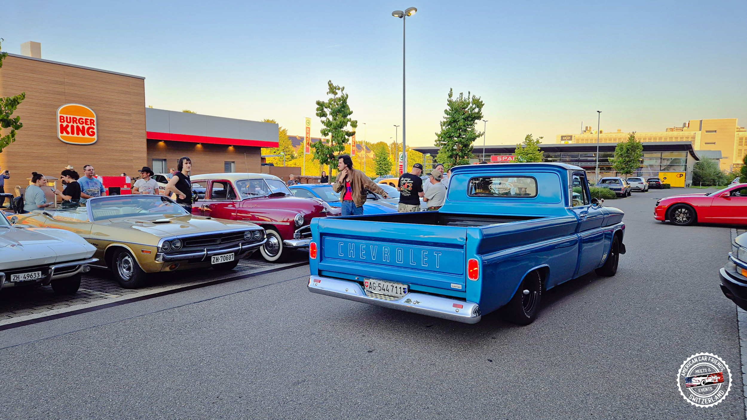 Graffiti Night – US-Car Meeting (octobre)